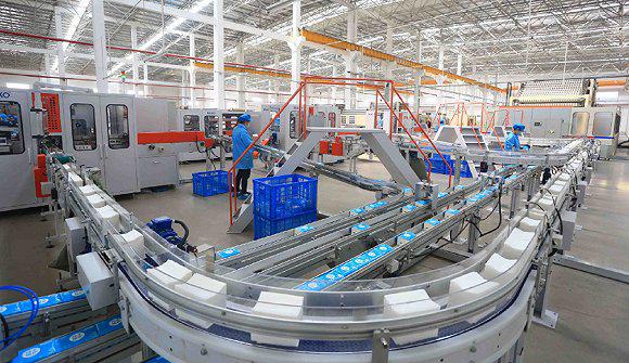 探訪“拼工廠” 揭秘拼多多低價(jià)爆款的背后，技術(shù)如何驅(qū)動(dòng)移動(dòng)互聯(lián)網(wǎng)產(chǎn)品的降本增效